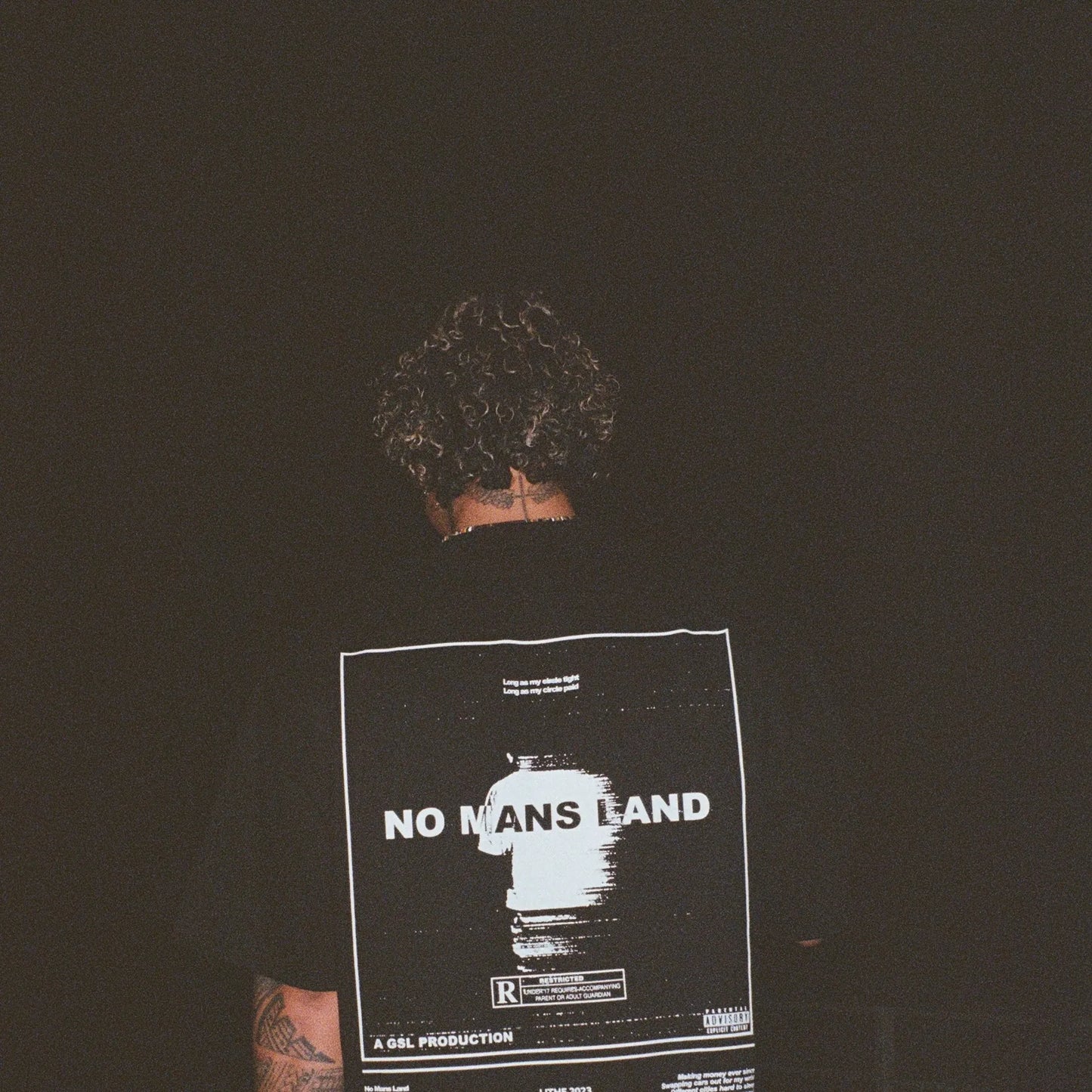 NO MANS LAND TEE - BLACK