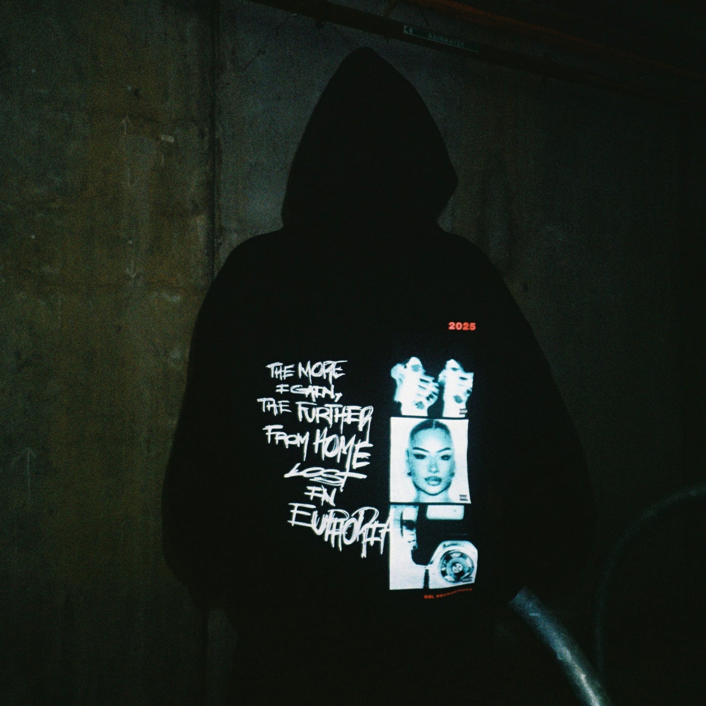 'LOST IN EUPHORIA' HOODIE - BLACK